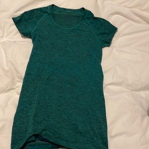 Green Lulu lemon swift tech short sleeve 2.0